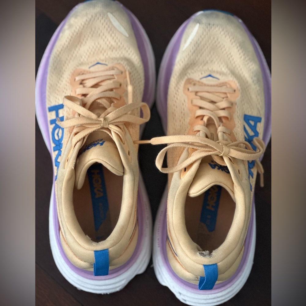 Hoka bondi 9.5 women’s running shoe